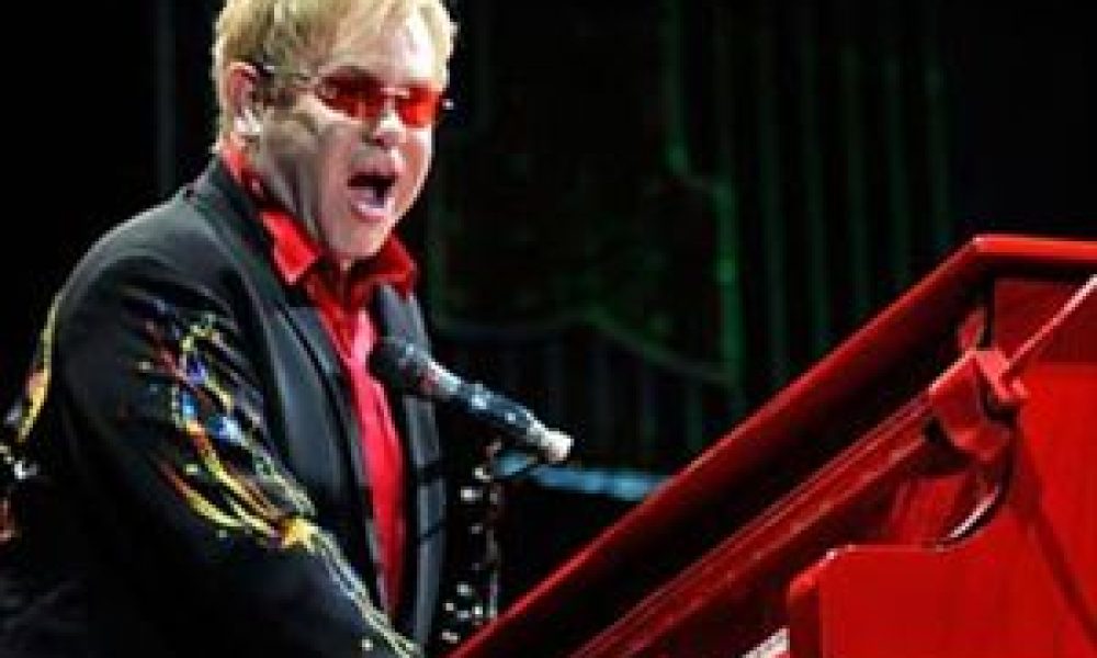 Ευρωπαϊκή έρευνα για συναυλία του Elton John