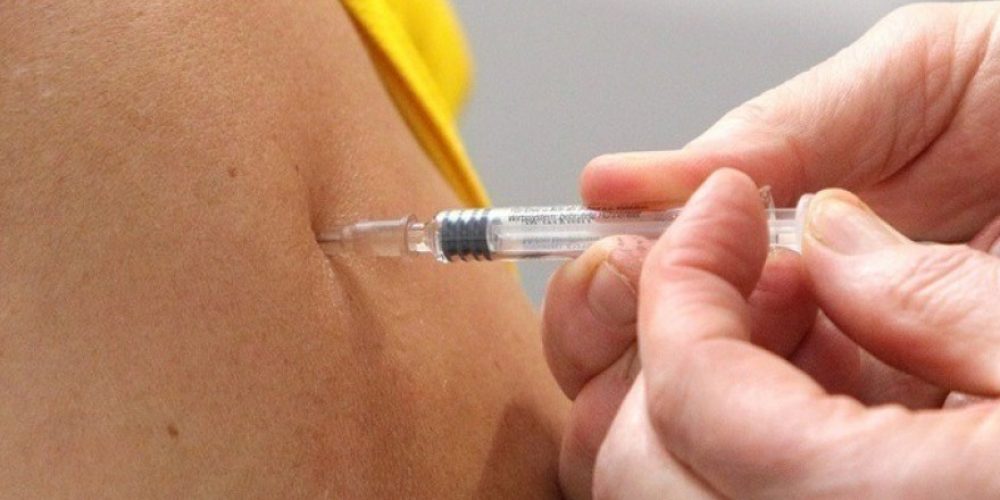 Στο Νοσοκομείο Χανίων 20χρονη Χανιώτισσα – Υπέστη τρία λιποθυμικά επεισόδια λίγα λεπτά μετά την πρώτη δόση του εμβολίου
