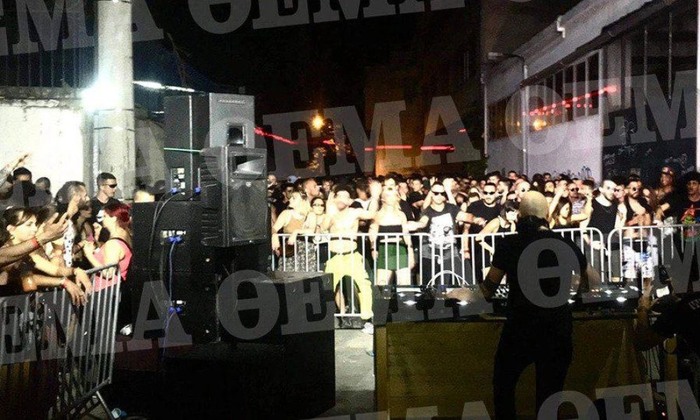 2.000 ravers παραληρούν στοιβαγμένοι σαν σαρδέλες στο κέντρο της Αθήνας (video)