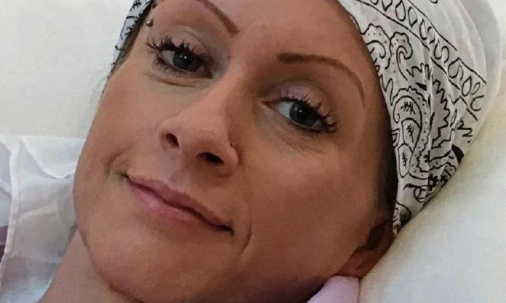 Καρκινοπαθής σώθηκε από τη νυν γυναίκα του πρώην συζύγου της
