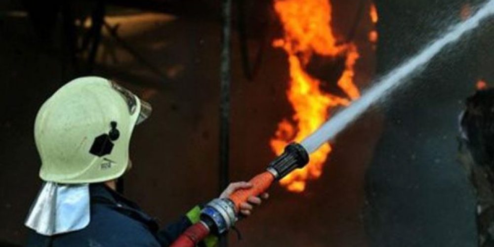 Χανιά:  Στο πόδι η πυροσβεστική από φωτιά σε  ταβέρνας στον Κάτω Σταλό