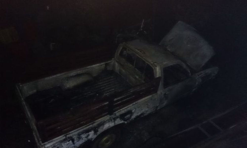 Χανιά: Πυρπολήθηκαν τρία αυτοκίνητα στα Κεραμειά