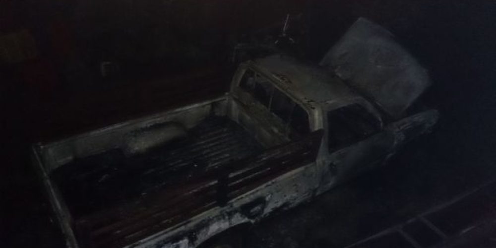 Χανιά: Πυρπολήθηκαν τρία αυτοκίνητα στα Κεραμειά (video)