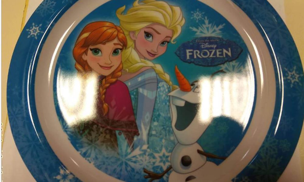 Αποσύρουν ως επικίνδυνο το πιάτο της ταινίας Frozen που πουλά το Jumbo (φωτο)
