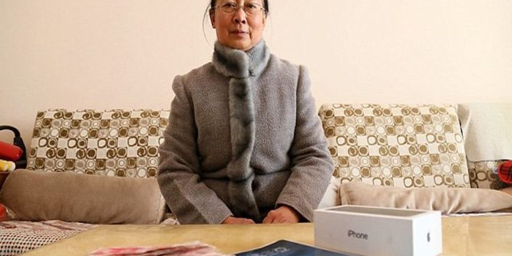 Η γιαγιά που νιώθει μοναξιά και ζητά παρέα με αγγελία