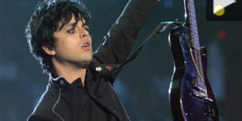 Σε κλινική αποτοξίνωσης ο τραγουδιστής των Green Day