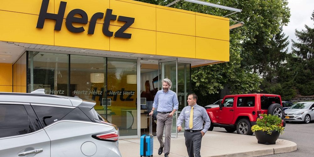 Ο κολοσσός ενοικίασης αυτοκινήτων Hertz κήρυξε πτώχευση