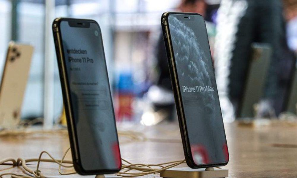 Τα νέα iPhone 11 εξαντλήθηκαν στην Ελλάδα από την πρώτη ημέρα