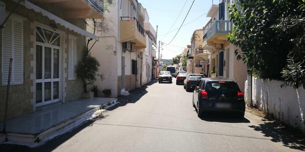 Χανιά: Απίστευτο περιστατικό στις Καλύβες με Ελληναρά οδηγό