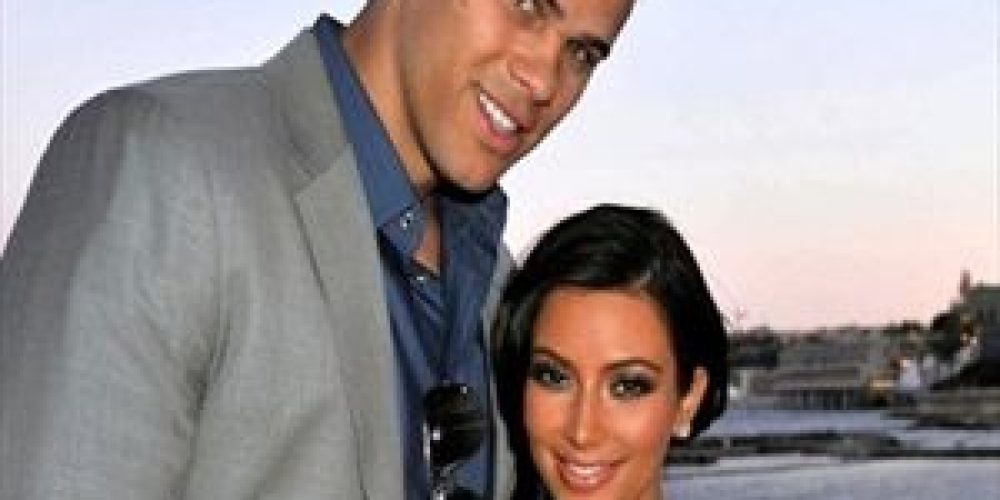 Προγαμιαίο συμβόλαιο για την Kardashian