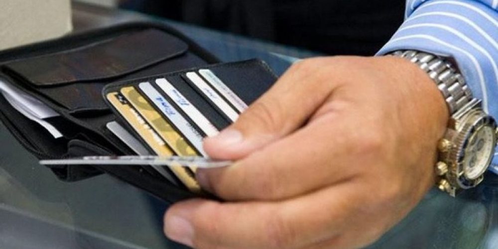 Χιλιάδες κρούσματα απάτης με κάρτες