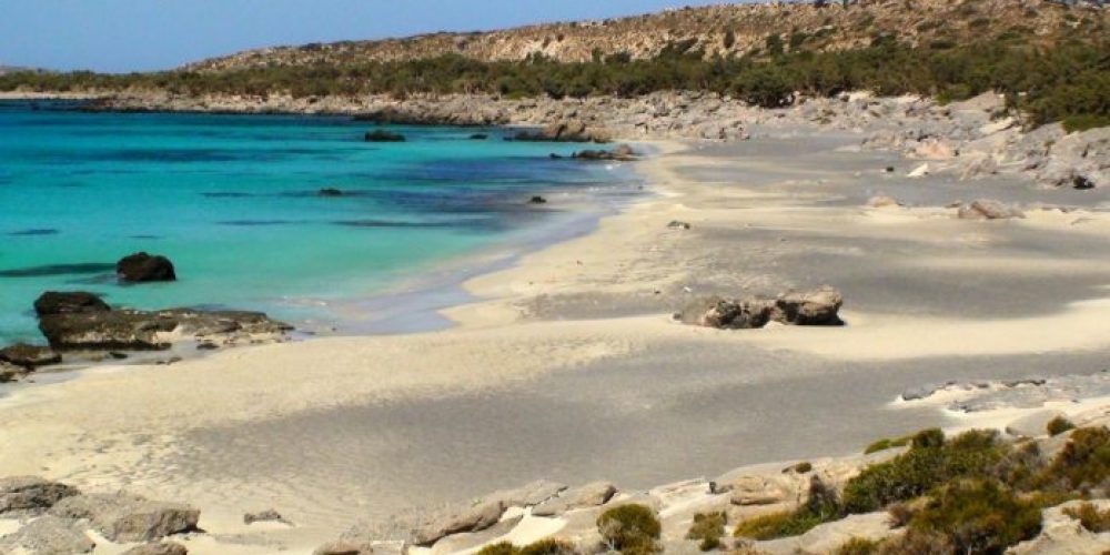 Ούτε Μπάλος, ούτε Ελαφονήσι: Δείτε ποια Χανιώτικη παραλία είναι στις καλύτερες άγριες, παρθένες παραλίες της Ευρώπης
