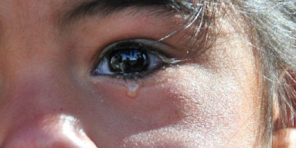 Χανιά: Κραυγή αγωνίας για το κοριτσάκι που περιπλανιέται μόνο του στο κέντρο της πόλης