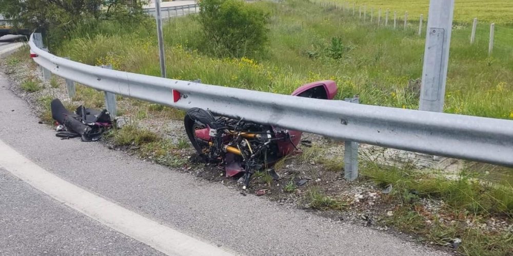 Τραγικό δυστύχημα: Λεωφορείο ΚΤΕΛ συγκρούστηκε με μηχανή – Νεκρός ο οδηγός της μοτοσυκλέτας (φωτο)