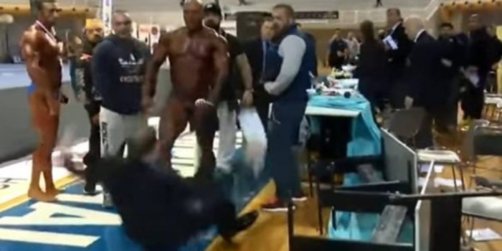 Έξαλλος Έλληνας bodybuilder χτύπησε κριτή γιατί βγήκε δεύτερος!(Video)