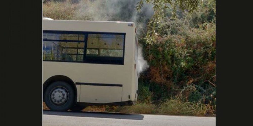 Χανιά: Λεωφορείο του ΚΤΕΛ γέμισε καπνούς εν κινήσει και εκκενώθηκε