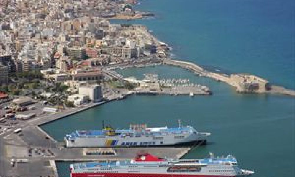 Ανθρώπινη σορός σε αποσύνθεση στο λιμάνι του Ηρακλείου