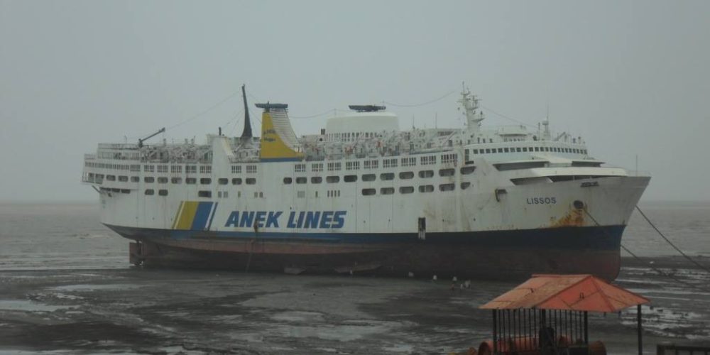 Το τελευταίο αντίο του ιστορικού πλοίου της ΑΝΕΚ ΛΙΣΣΟΣ έγινε στην Alang της Ινδίας (φωτο – video)