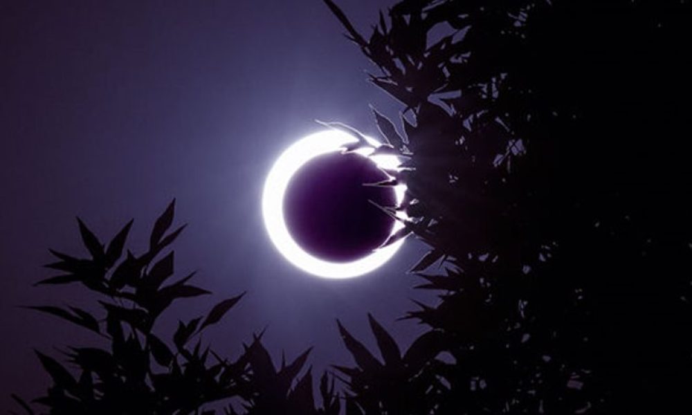 Έρχεται την Παρασκευή το «Μαύρο Φεγγάρι» που το συνδέουν με το τέλος του κόσμου