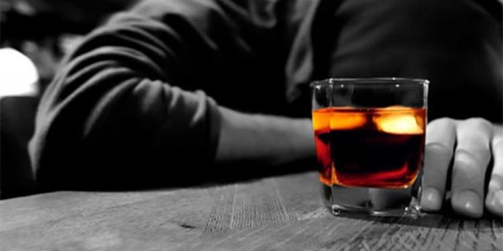 Χανιά: Δεν προλαβαίνουν να μεταφέρουν μεθυσμένους στο Νοσοκομείο