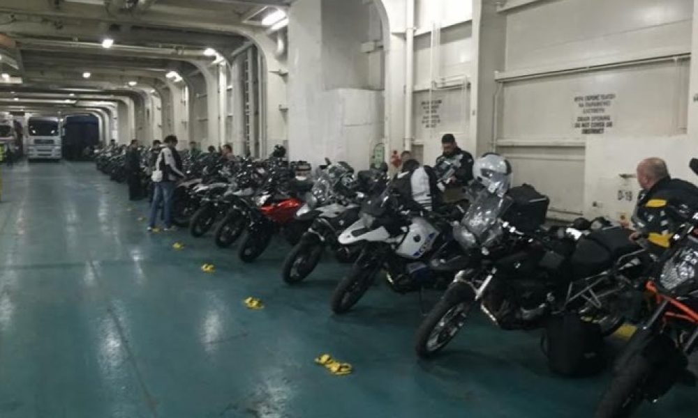 Κάθοδος μοτοσικλετιστών στα Χανιά και το Παλιό Λιμάνι (φωτο)