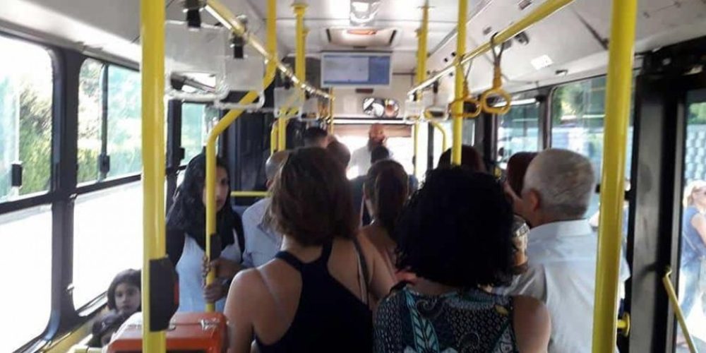 Κρήτη: : 40 άτομα μέσα στο λεωφορείο εν μέσω πανδημίας!