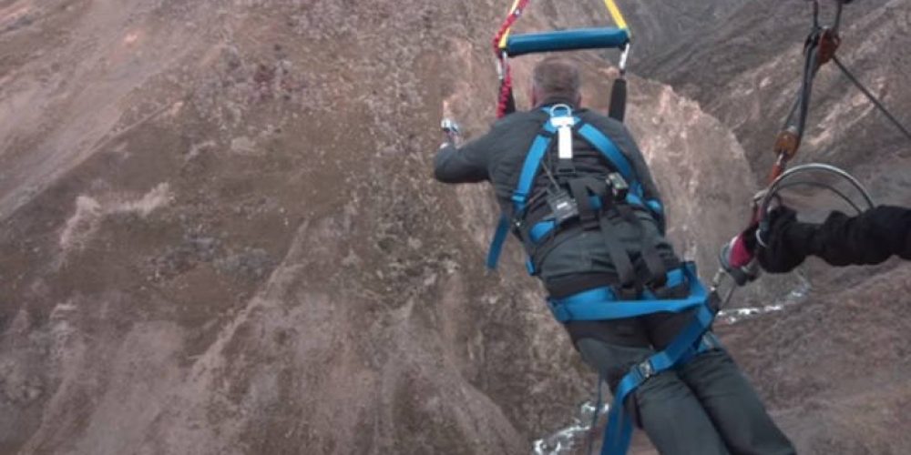 Ο πρώτος ανθρώπινος καταπέλτης για τους λάτρεις του bungee jumping