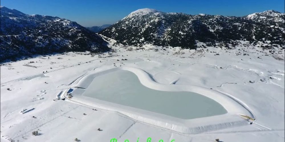 Χανιά: Μαγευτικές εικόνες από την Παγωμένη Λίμνη στο Ομαλό (video)