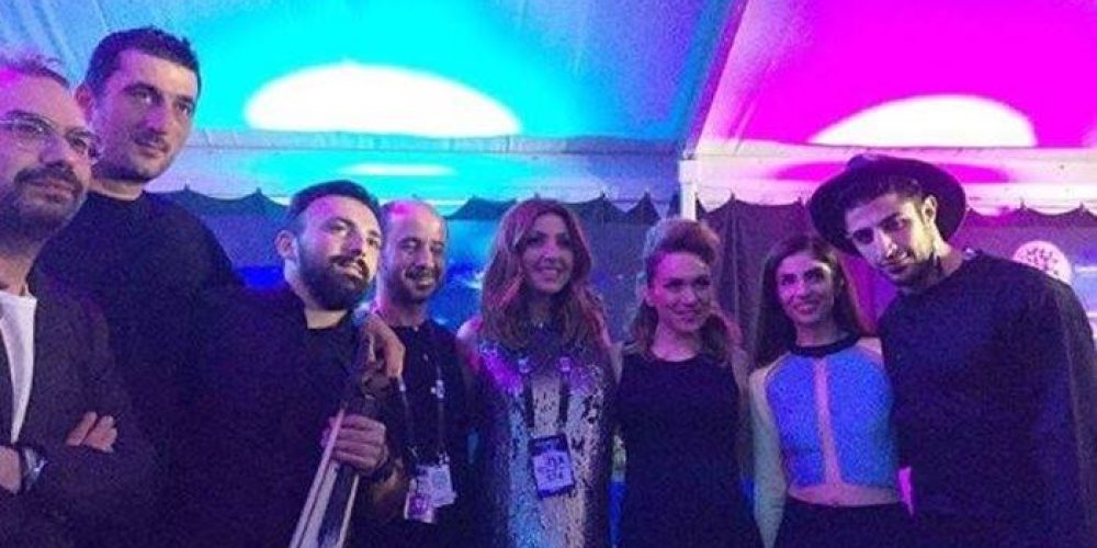 Βίντεο: Σέξι η Έλενα Παπαρίζου στο πάρτι Ελλάδας-Κύπρου για τη Eurovision