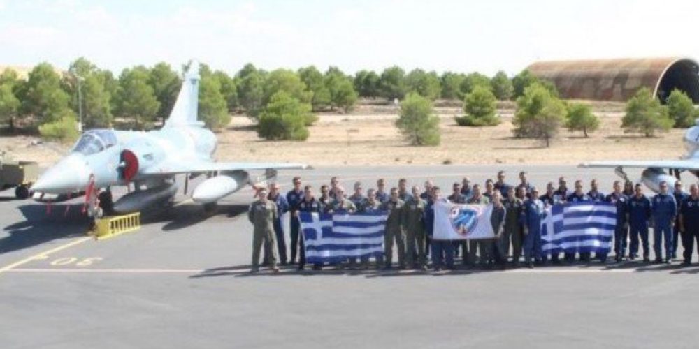 Πρωτιά για τους Έλληνες πιλότους στο ΝΑΤΟ (βίντεο)