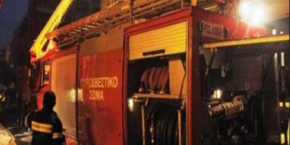 Κρήτη: Συναγερμός στην πυροσβεστική από φωτιά σε ρεσεψιόν ξενοδοχείου και φορτηγάκι