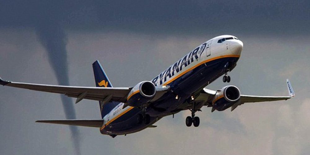 Πώς «κατέρρευσε» το πρόγραμμα των πτήσεων της Ryanair