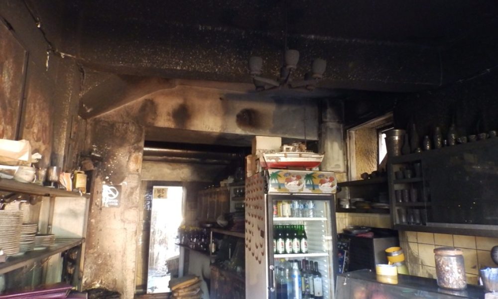 Χανιά: Συναγερμός στην Πυροσβεστική Πυρκαγιά σε καφετέρια στο Παλιό Λιμάνι (Photos)
