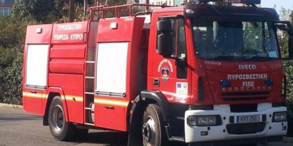 Χανιά: Στο πόδι η πυροσβεστική Φωτιά κοντά σε ξενοδοχείο
