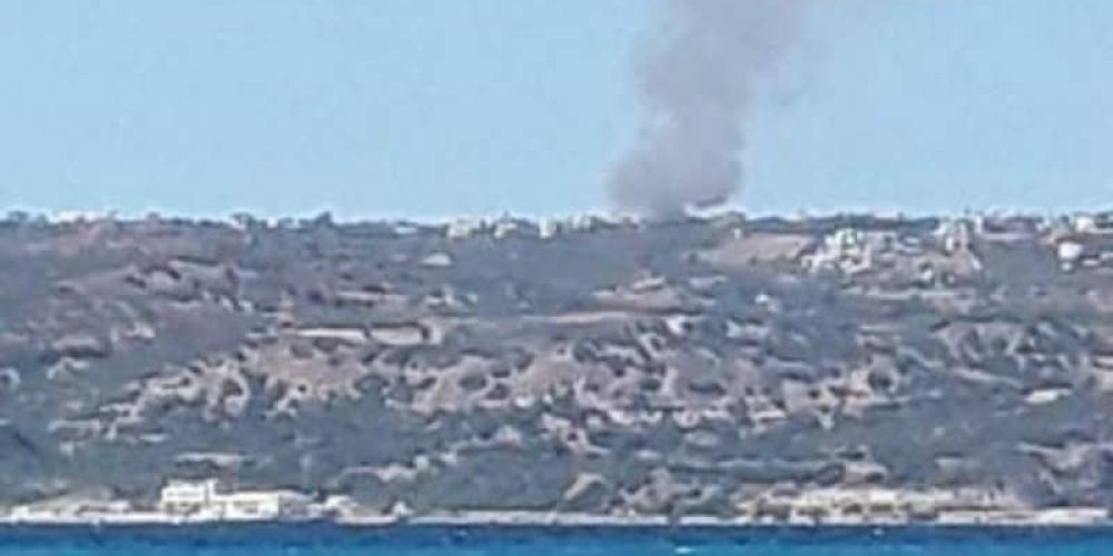 Δύο πυρκαγιές στα Χανιά – «Σηκώθηκε» και πυροσβεστικό ελικόπτερο (video)