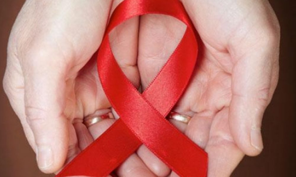 Παγκόσμια Ημέρα κατά του AIDS - 35 εκατ. θάνατοι τα τελευταία 30 χρόνια