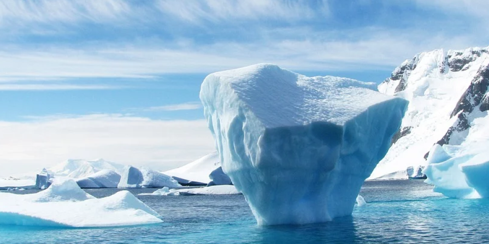 Η αλλαγή του κλίματος λιώνει «αρχαίους» πάγους και θα μπορούσαν να απελευθερωθούν ιοί 15.000 ετών (vid)