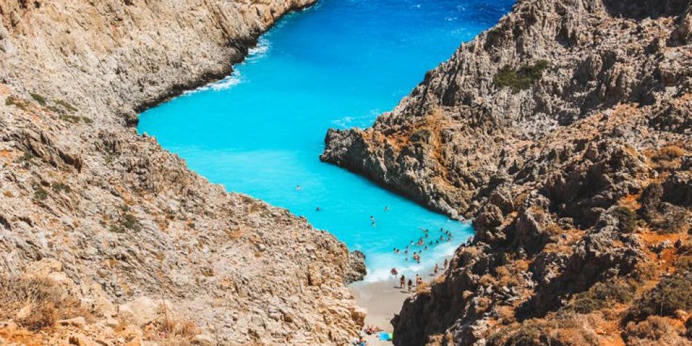 Τα Σεϊτάν Λιμάνια στις 30 καλύτερες παραλίες της Ελλάδας