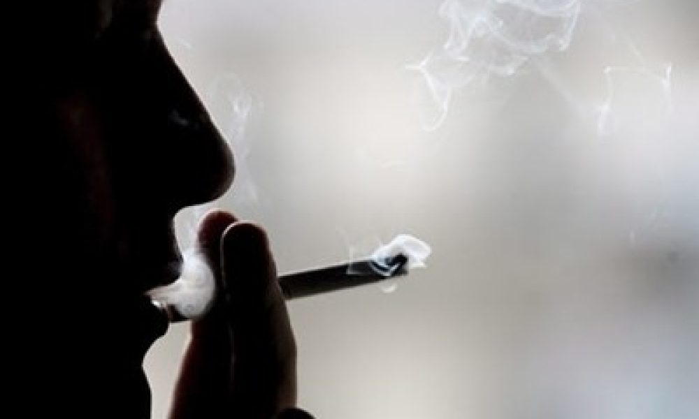 Ένας μέσος καπνιστής χάνει 10 χρόνια ζωής