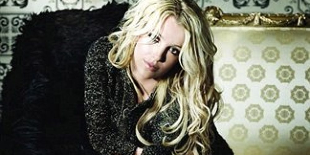 Η Britney Spears είναι… Femme Fatale!
