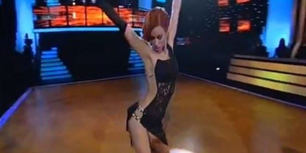 Χωρίς εσώρουχο χόρεψε στο Dancing η Κατερίνα Στικούδη (video)