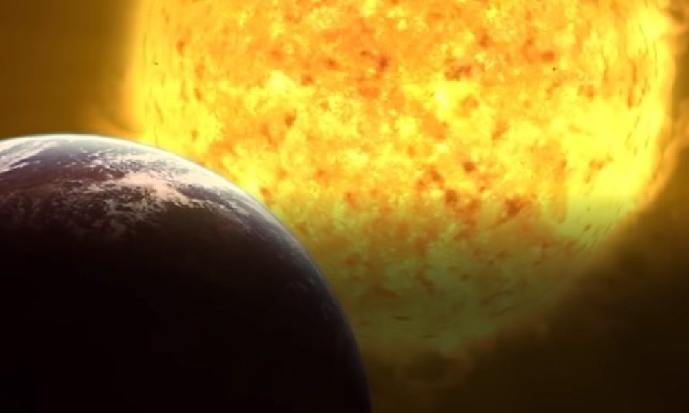 Το τέλος της Γης: Έτσι θα «καταπιεί» τον πλανήτη μας ο Ήλιος (video)