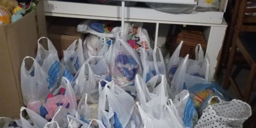 Κρήτη: Υπάρχει ελπίδα 11χρονη θυσίασε τα δώρα της χαρίζοντας τρόφιμα σε άπορους
