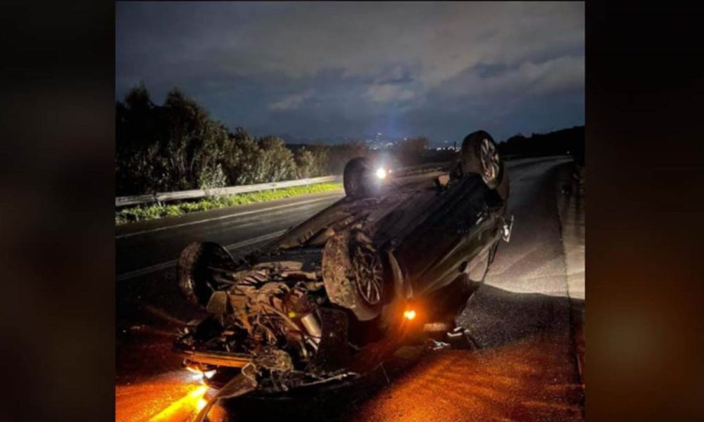 Κρήτη: Τροχαίο ατύχημα με 22χρονο οδηγό – Αναποδογύρισε το αυτοκίνητο (φωτο)
