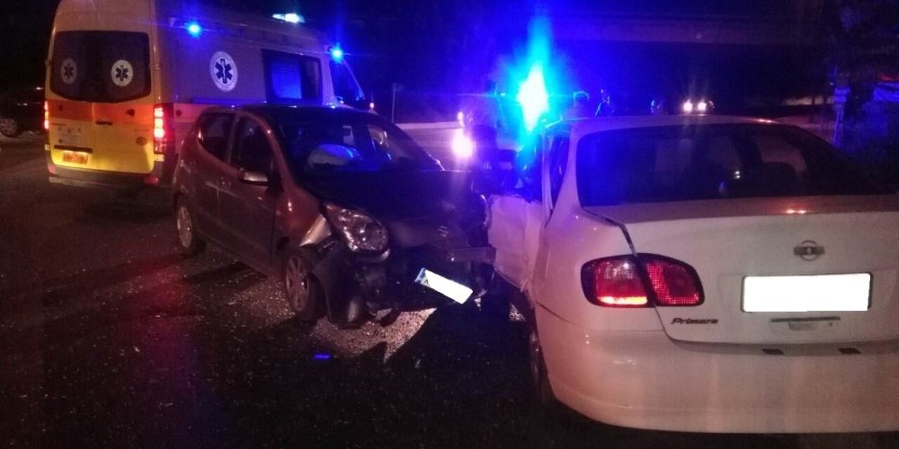 Χανιά: Σφοδρή σύγκρουση δυο αυτοκινήτων με μεγάλες ζημιές στο Βαμβακόπουλο (φωτο)