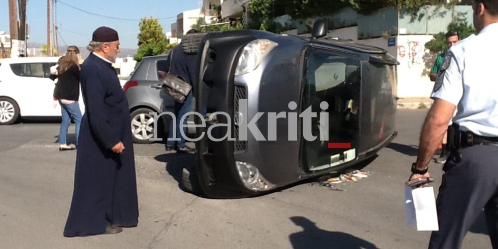 Τρομακτικό τροχαίο στην Κρήτη – Τούμπαρε αυτοκίνητο με έγκυο οδηγό