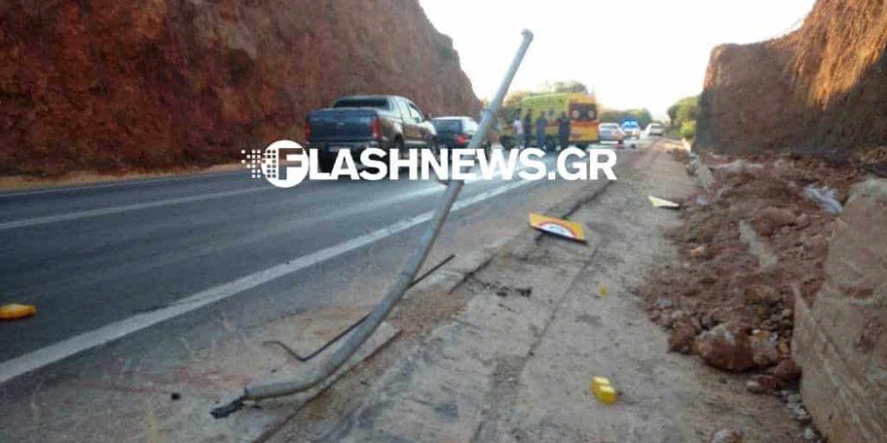 Χανιά: Τροχαίο ατύχημα με τραυματισμό οδηγού μηχανής στην εθνική οδό (φωτο)