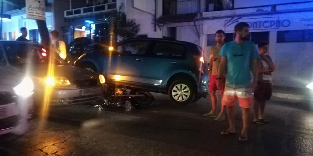 Χανιά: Αυτοκίνητο πάτησε μηχανάκι – Ένας τραυματίας (φωτο)