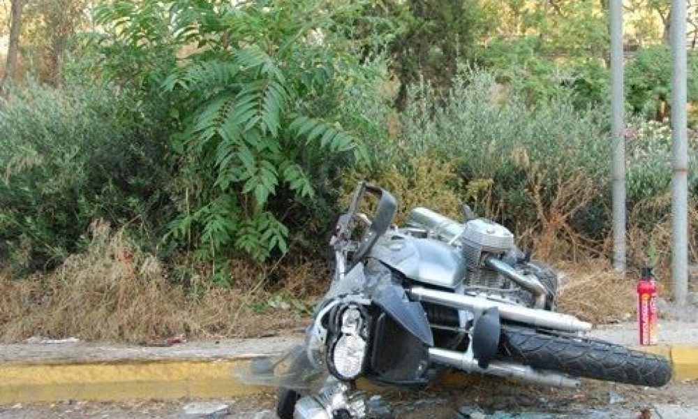 Τροχαίο με τραυματία 24χρονο μοτοσικλετιστή στα Χανιά