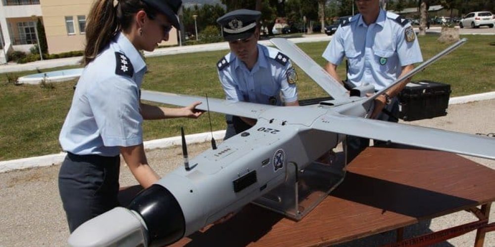 Κρήτη: Drones της ΕΛ.ΑΣ. πάνω από την εθνική – Θα ελέγχουν κίνηση ΙΧ και παραβατικότητα οδηγών